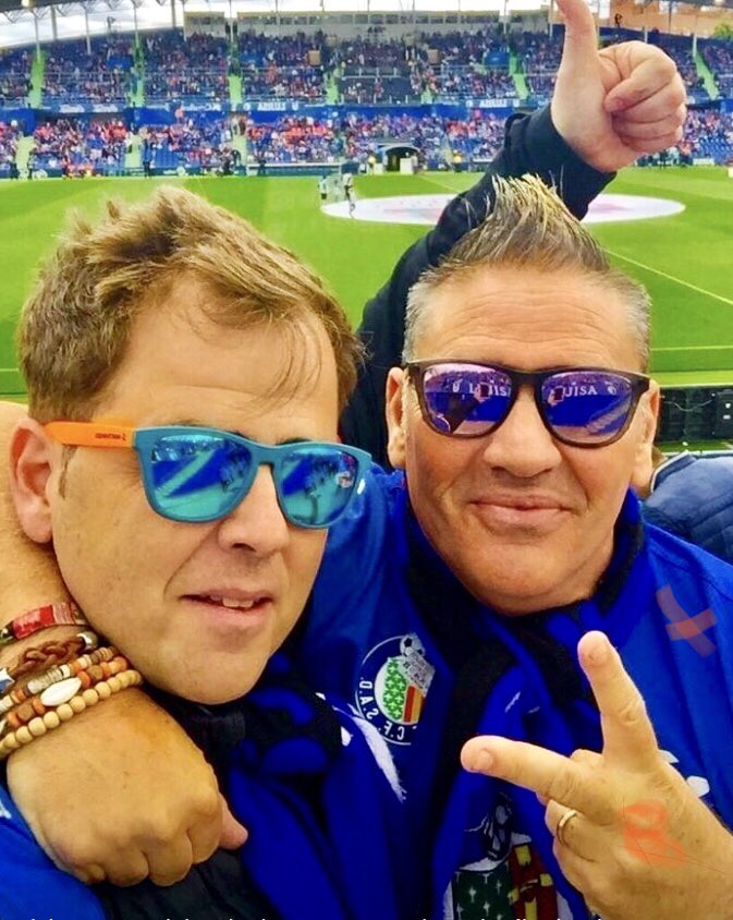 ana notario tweet media