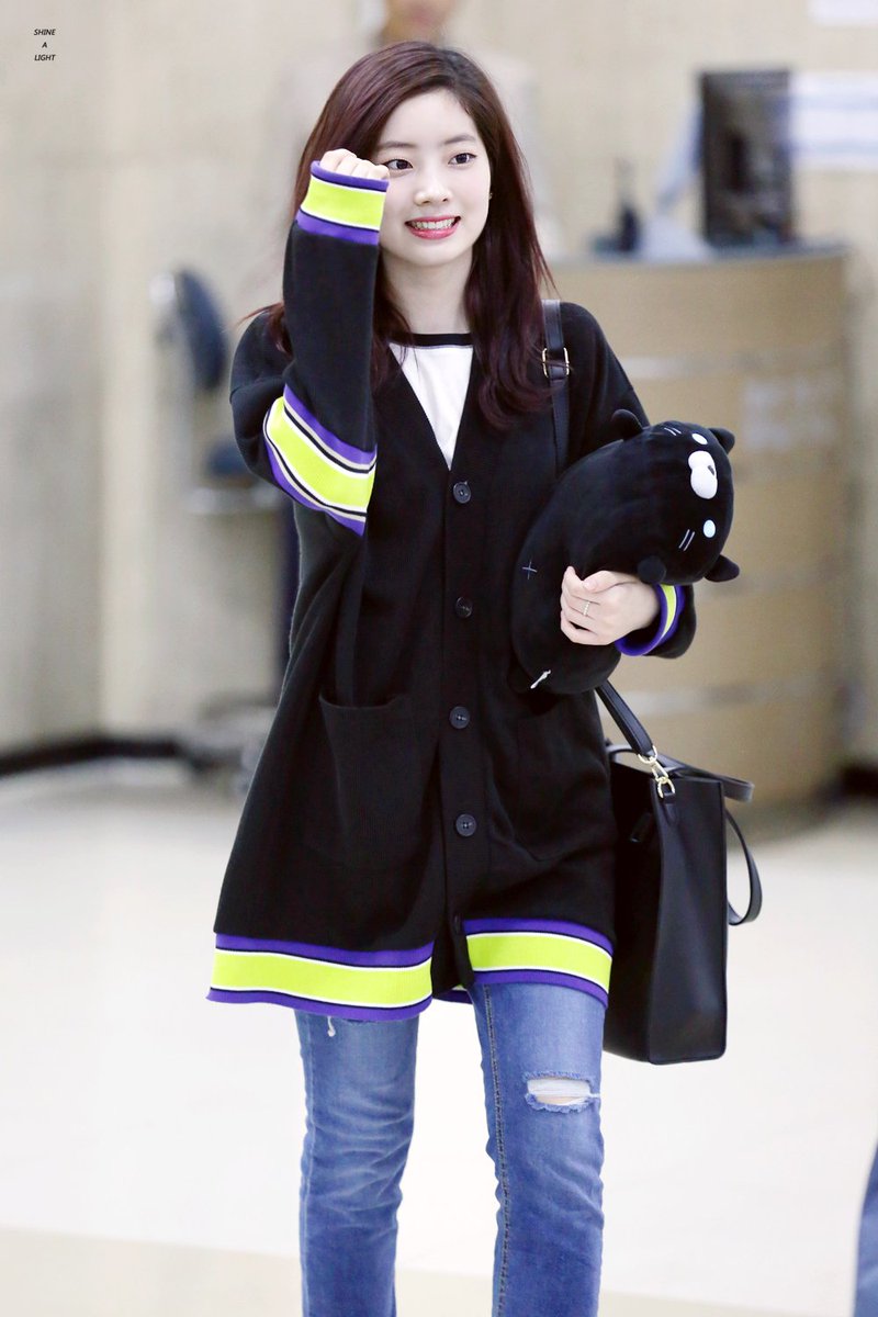 Dahyun airport / fashionbecause she's today's starreminder : today is her birthday, at midnight KST :]- A THREAD