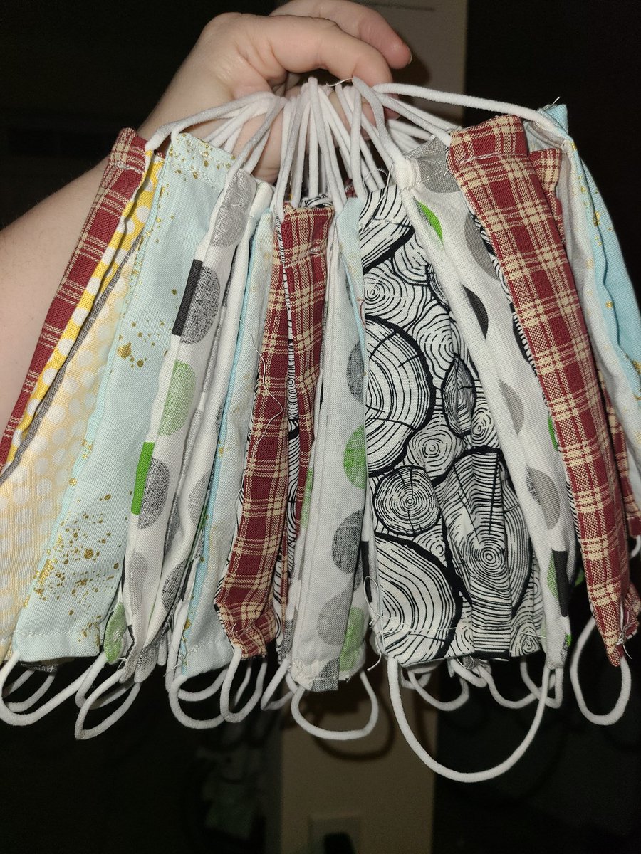 L1tlelady's tweet photo. 284/300 masks for the Ronald McDonald Houses/ Children's Hospitals.
Thanks so much to the ppl who have donated to make this possible!
#Masks4All
#RMHC
#almostToGoal https://t.co/Lqc89iRyYf