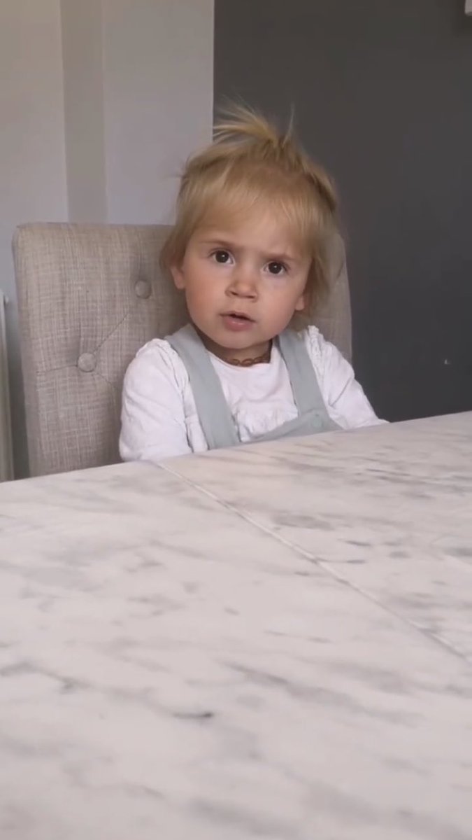 MirandaEvaKH's tweet photo. i told sophia “no more cookies until you eat dinner” she gave me that look that says “im going to hate you forever” sorry sophia mommy is doing the right thing #kawaii #babygirl #littleangel #bundleofjoy #cuteangel #babymad #nocookiesforyou #dinnerfirst #dessertlast https://t.co/TCVLZL42QO