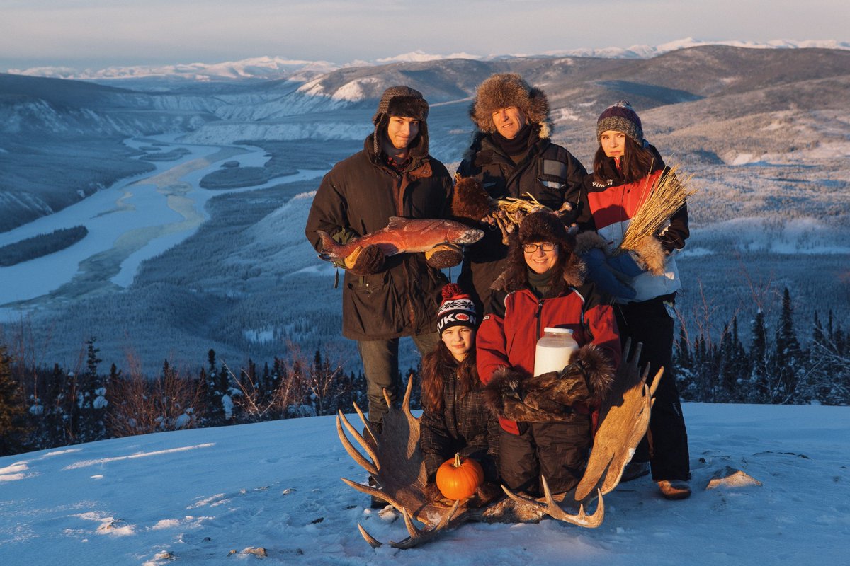 Docedge's tweet photo. Ever wondered how you would manage without the convenience of the supermarket? Follow Suzanne Crocker in First We Eat as she navigates life living off the land 300km from the Arctic Circle
Trailer 👉 https://t.co/RjDyahjaG0
#docedge2020 #lifeunscripted
#documentaryfilmfestival https://t.co/axNMynHvzu