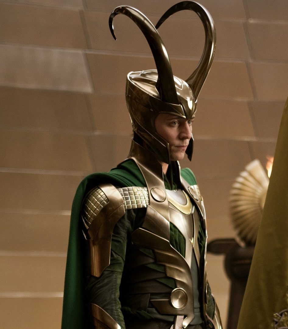  #Loki as lollipops.A thread.
