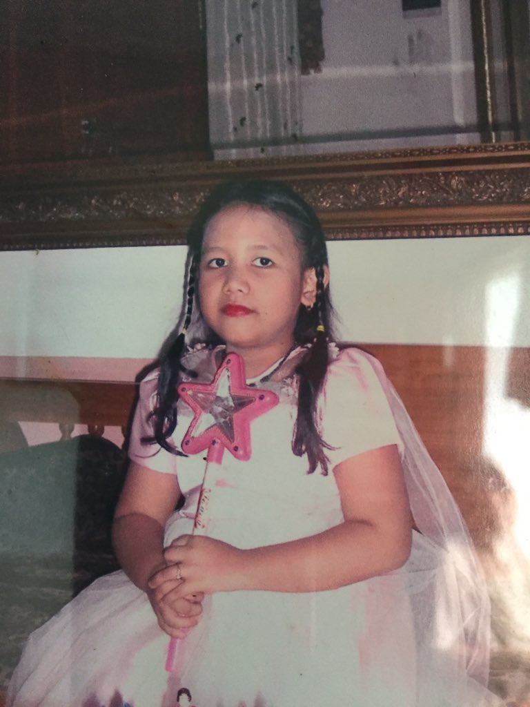 nxght_thinker's tweet photo. Let’s go back to 16 years ago, when I was only 5 y.o little girl who kept dreaming about being a Disney Princess👸 #ItWasAlwaysMe #ProjectAlwayYou @ProjectAY https://t.co/SBFm4pUwnN