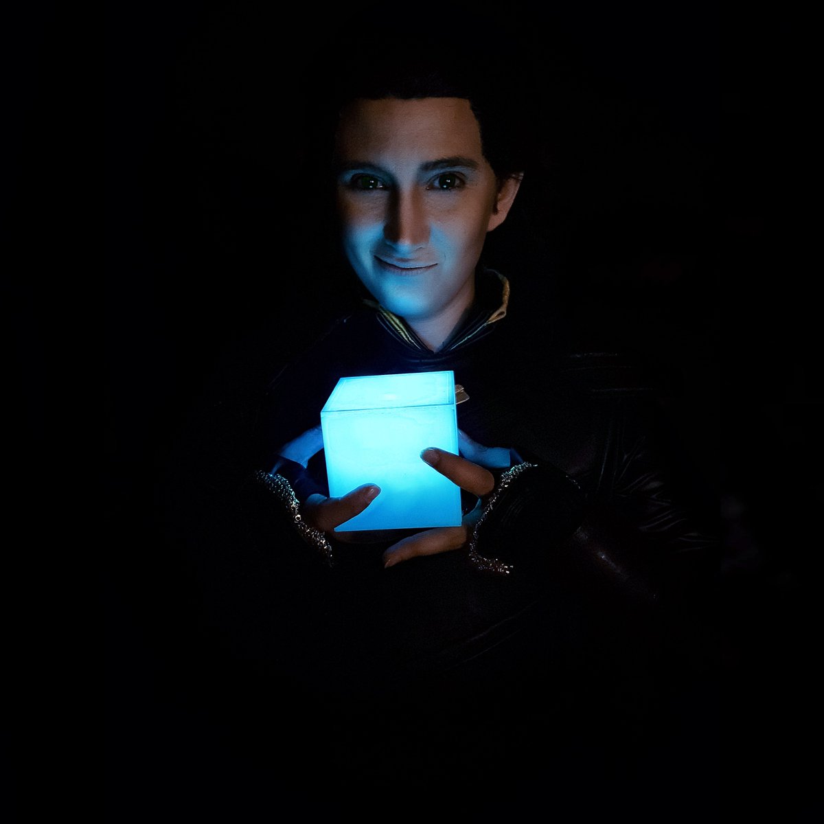 Mal wieder nach laaaanger Zeit ein neues cosplay Bild. #cosplay #Crossplay #Loki #marvel #Disney #cosplayer #photoshoot #photoshop #handyfotografie