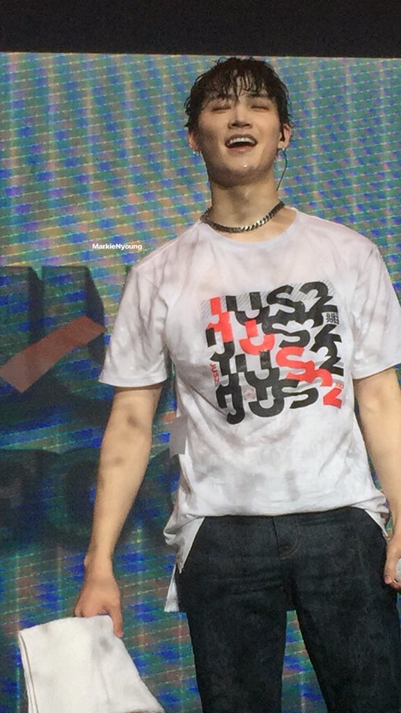 a wet jaebeom on stage is a happy jaebeom #got7    @got7official