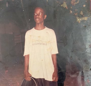 Throwback photo of Sarkodie in his teens