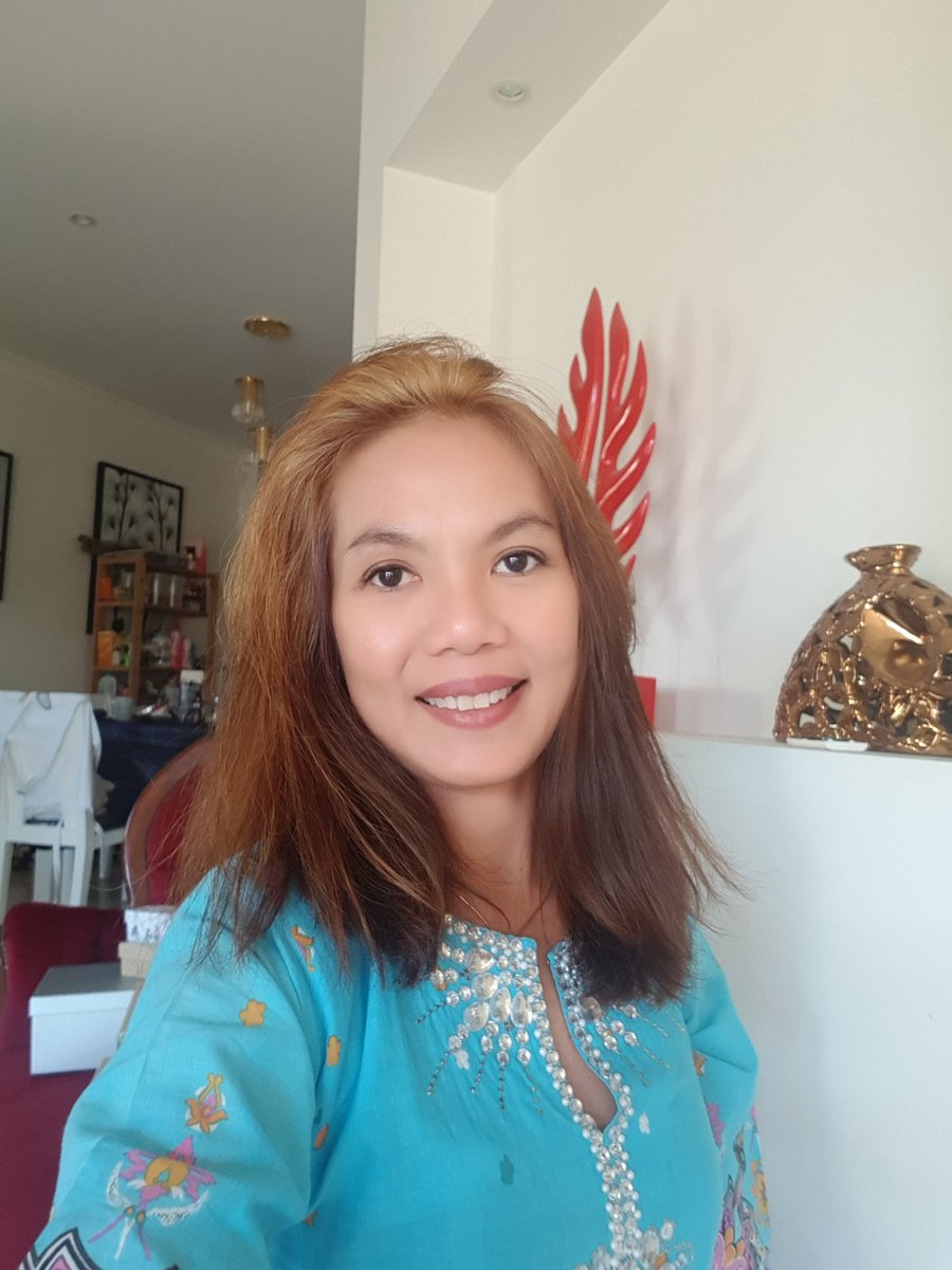 FidelliD's tweet photo. @Azfarheri Nak gak! Salam Aidil Fitri dari Brisbane! https://t.co/z6pXgkVNKz