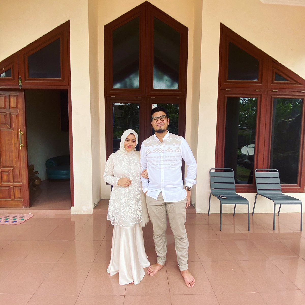 cutraisa's tweet photo. Our very first raya✨ mana nih yg pada nyusul bulan syawal? Insyaallah Allah segerakan ya tweeps ❤️ https://t.co/19z1dJ2zCd