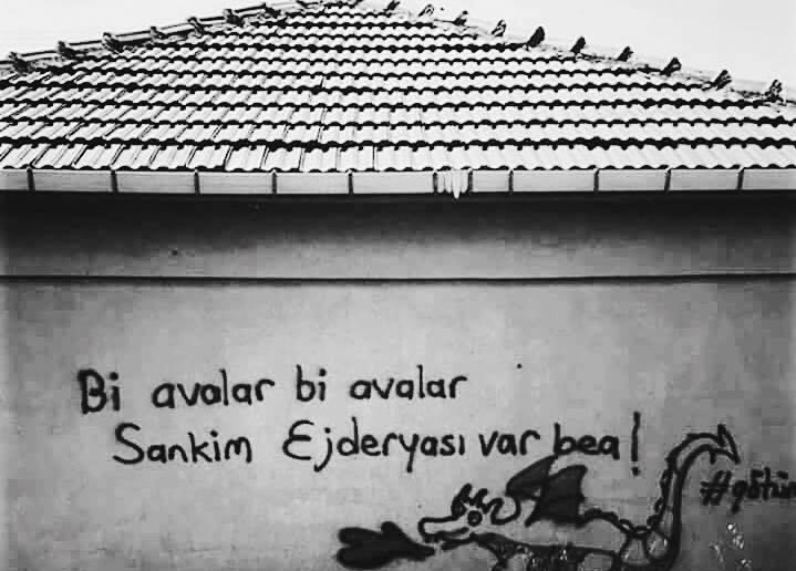 SkyFall1614's tweet photo. Gün aysın ... https://t.co/VyRllOiOLh