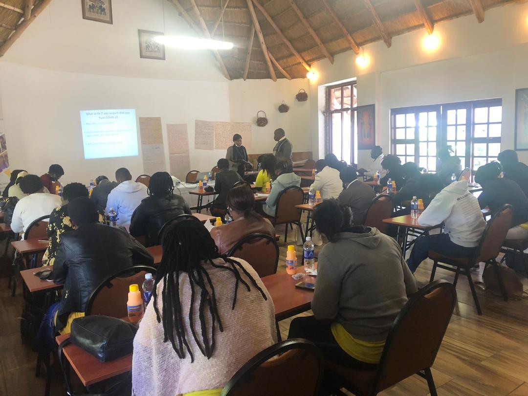 ZWRCNZimbabwe's tweet photo. CMC's receiving training on Coronavirus and how to curb its spread.The training was facilitated by Representatives from the Bulawayo City Gender Health and Safety Department #InformationIsPower
@dorothyhhove @ShuvaiDoreen @JohanRomare @bread4theworld @marthamlambo @MadangwaShylet https://t.co/QsJk7QNqXe