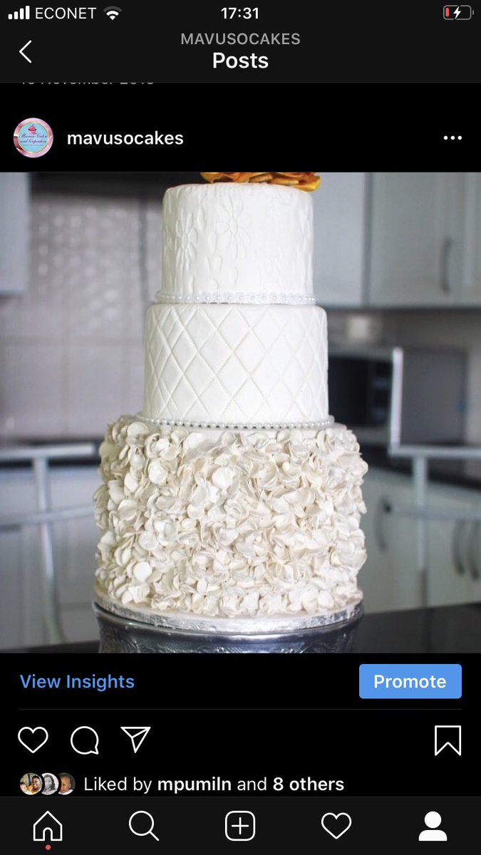 mavusocakes's tweet photo. Wedding cake https://t.co/Ut2W49i9t7
