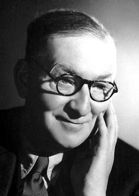 HUD_DVC's tweet photo. Sir John #Cockcroft was born on this day in 1897, 123 yrs ago, at #Todmorden in the Calder Valley nr Huddersfield - Nobel winner for Physics - now remembered @HuddersfieldUni in our Cockcroft Building, home of @HudCompEng MIAMI-2, MEIS & other important groups and facilities https://t.co/IV7oERhZrH