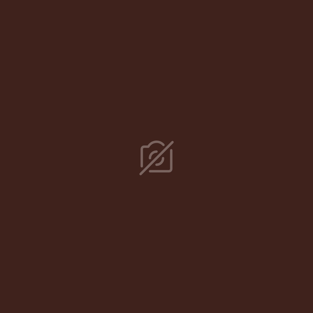 22. 23. mm, apa ya. gak tau, belum berkesan buat gue mian. soalnya pas reply base tiba-tiba di dm san hyung terus dimasukin gdm, terus gue nya sendiri jarang nongol. ya, tau ini gue yang salah, mian. semoga gue bisa berbaur sama hyungdeul semua nya dan EIGHTPIRATE lasting long