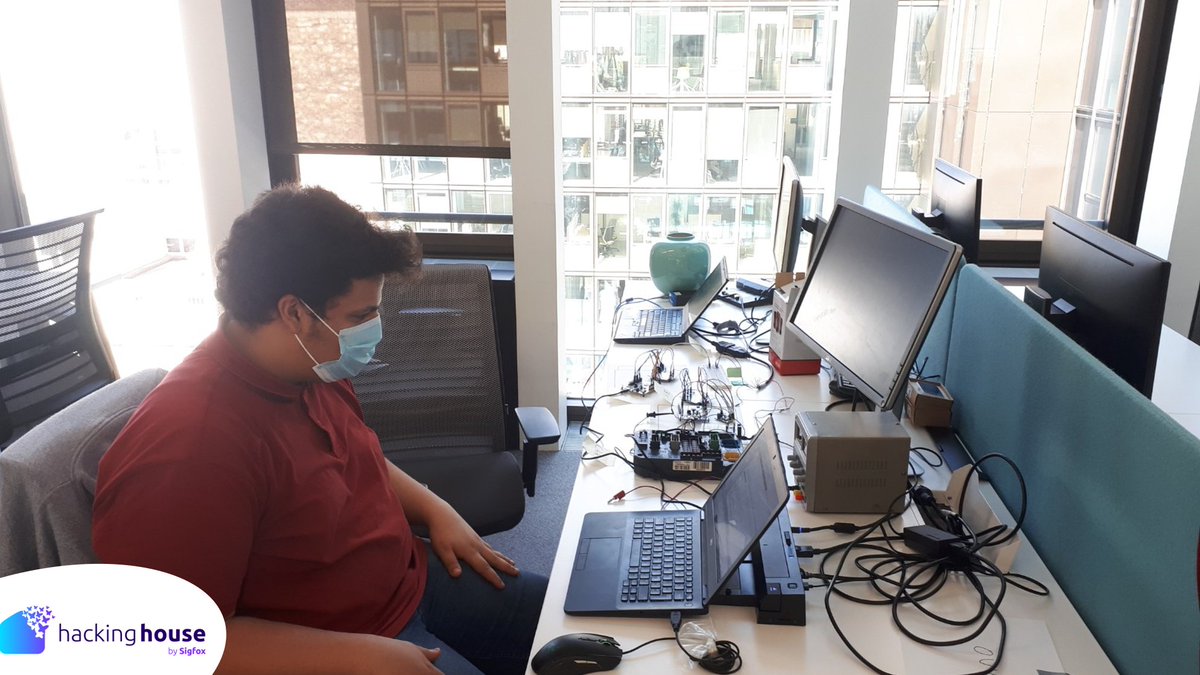 Hacking House by Sigfox tweet media