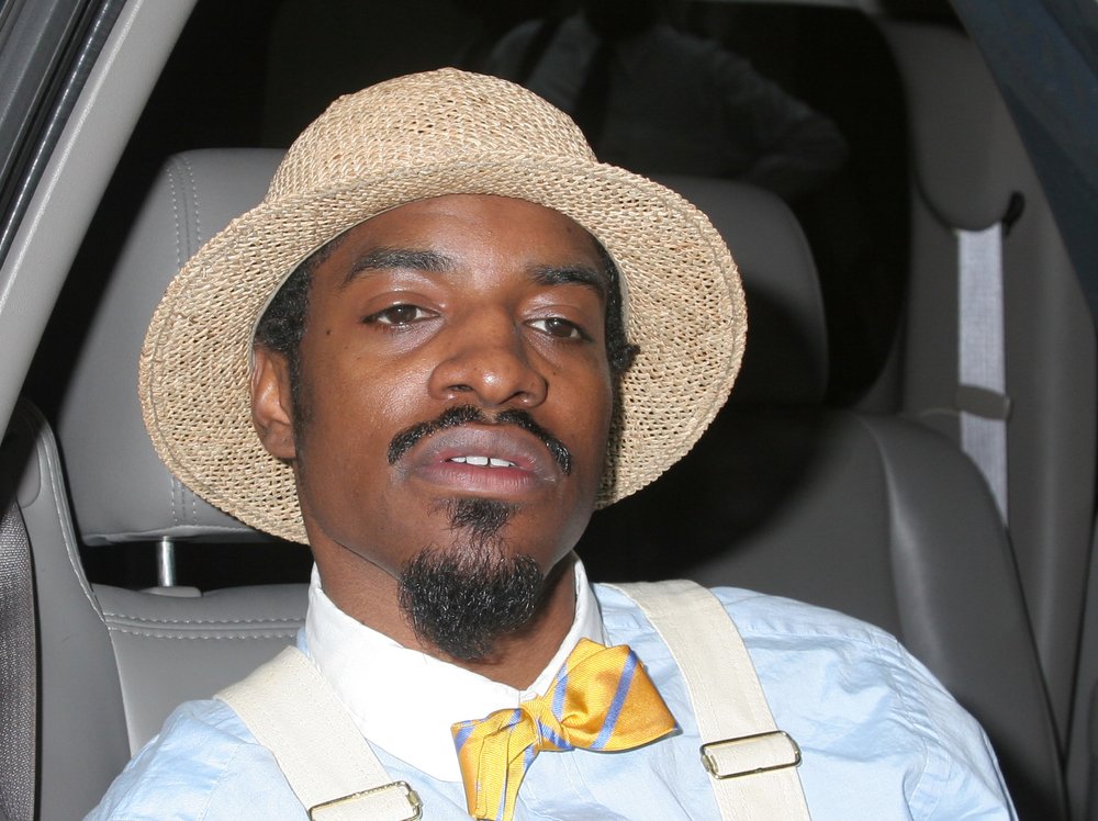Huge happy birthday shoutout to Andre 3000 of OutKast AND Neil Finn OF Crowded House! Pics, Pr Photos 