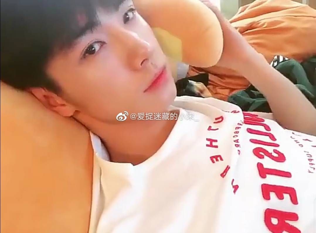hourlyjiyang's tweet photo. https://t.co/yaTKyw4gkL