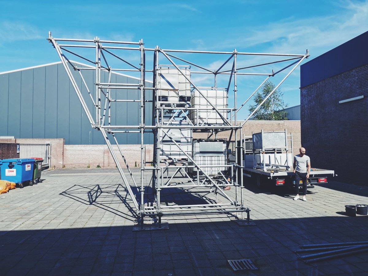 Toen de Bossche Builders ons benaderde voor een samenwerking hoefden wij daar dan ook geen twee keer over na te denken. We bouwde een heuse boulder paddenstoel. In dit artikel: bit.ly/2A6TCml van Omroep Brabant lees je meer.