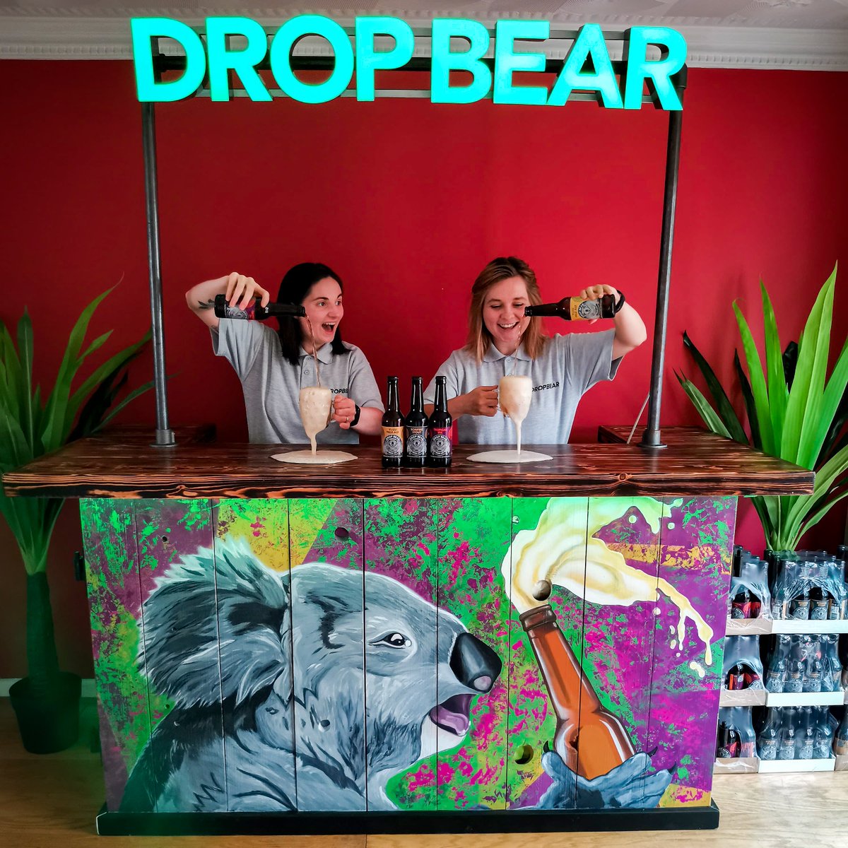 DropBearBeer's tweet photo. 🎉Today marks 365 days of Drop Bear🎉
It's been a whirlwind year that we can't even begin to summarise here😂 So happy birthday to our team and a huge thank you to all of the awesome people that buy our beer!
#dropbear #alcoholfree #nonalcoholic #alcoholfreebeer #happybirthday https://t.co/ljMxgYhVuJ