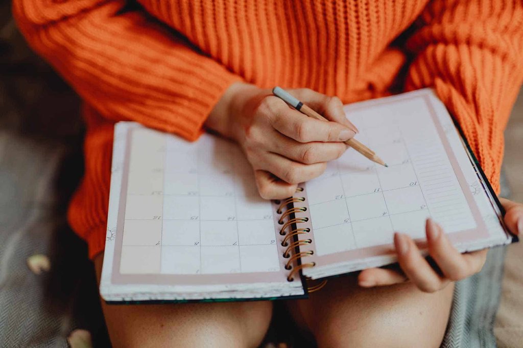 hirndrang's tweet photo. Produktivitäts-Audit: Selbst-Check deiner Aktivitäten und deines Zeitmanagements https://t.co/3x5twnCKUc #Zeitmanagement #Produktivität #Kommit #Kalender https://t.co/1qoC59TAKC