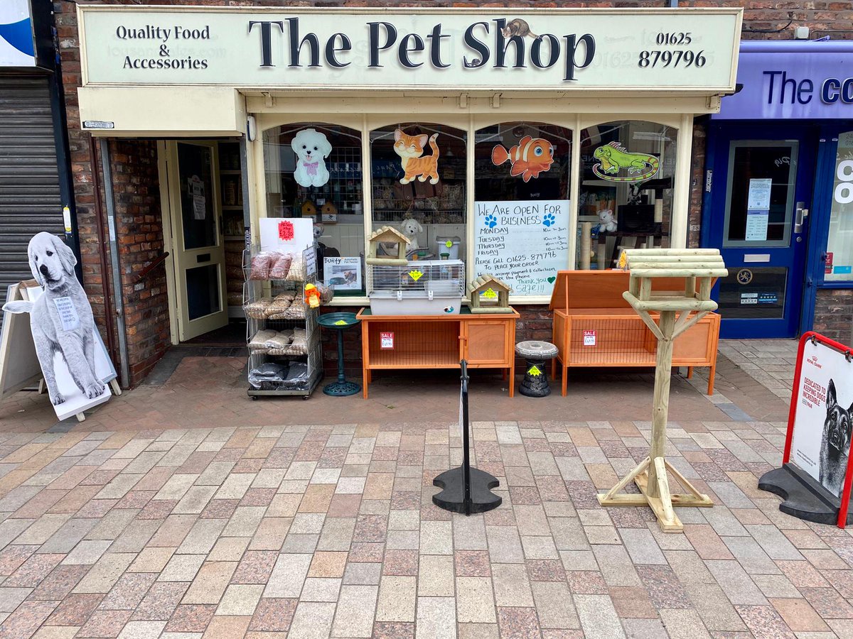 “We are grateful to live in such a lovely village” – Poynton PetShop owner extremely happy with the response from residents 🐶

I’m delighted to share my latest article where I spoke to Poynton PetShop owner, Lynne Butler. 

the-shared-space.com/2020/05/27/we-…

#Local #Poynton