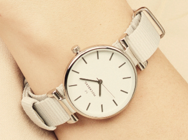 cenova_1005's tweet photo. 【MOCKBERG】春夏にぴったりのNATOベルトの時計のご紹介です⌚️✨ #ウォッチセレクト #mockberg #モックバーグ #新静岡セノバ #セノバ #ビヨンクール ／ ウォッチ•セレクト https://t.co/eXzazMUeHk https://t.co/Lz3KeK0IHk