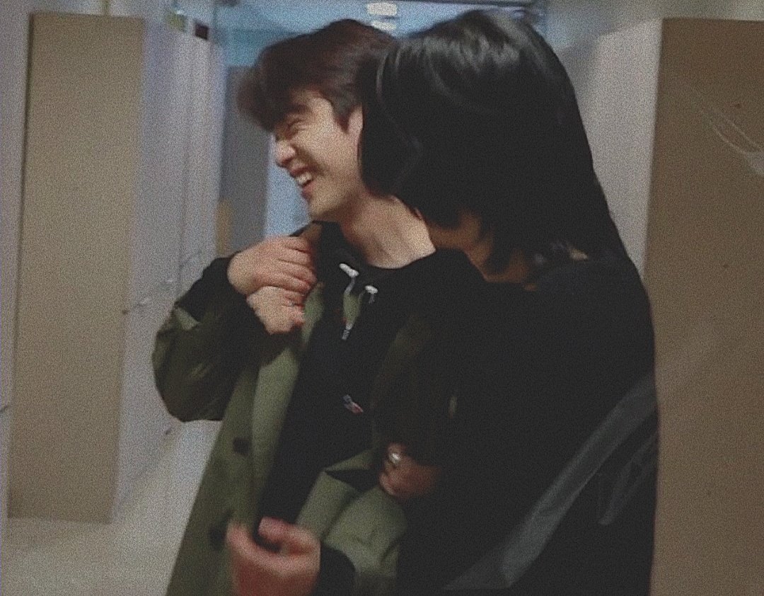 HONEYBEOM°° | ZLH tweet media