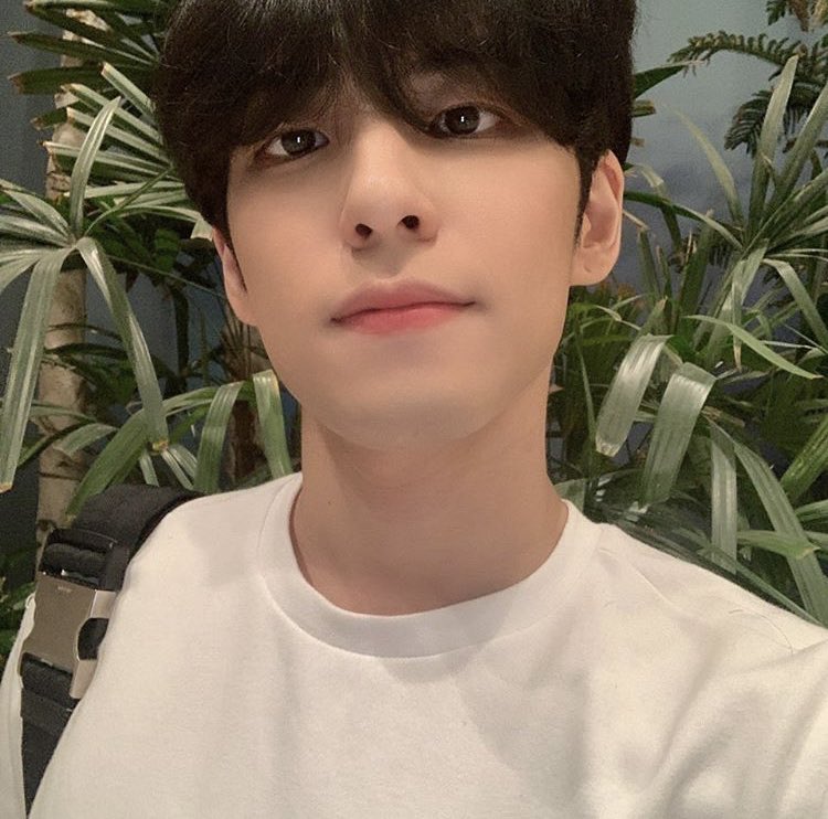 lipnow6's tweet photo. 💖 https://t.co/rWaj2R4k7N