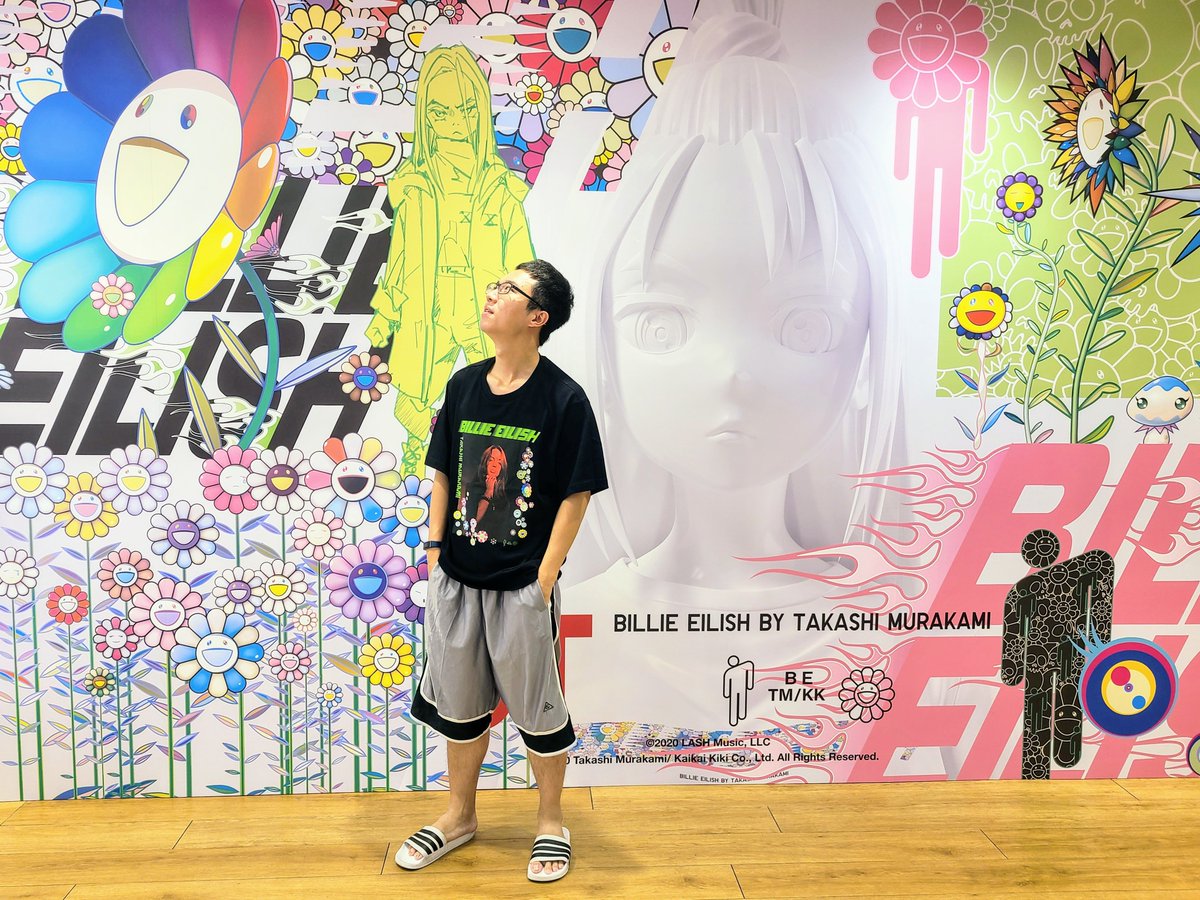 corn_chen_'s tweet photo. @billieeilish X @takashipom 😍
@UNIQLO_JP https://t.co/RPsPJy5vbR