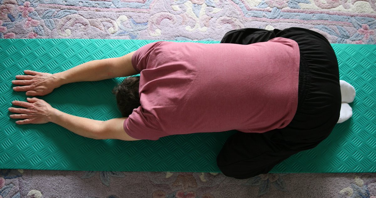 POLARITY EXERCISE UNIQUE BENEFIT
Using Polarity Therapy exercises with unique ‘rocking’ is much more beneficial for the body than other stretching routines. Stay well and love life, Carolyn
www.10minutehomeworkout
#wellness #exercises #feelingmotivated #mentalhealth