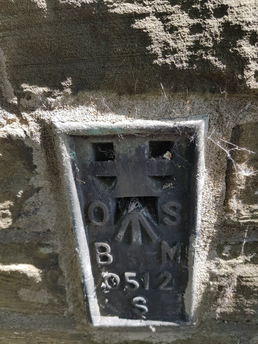 johndews12_john's tweet photo. Flush bracket from Brighouse and Bench mark from Cleckheaton town hall #flushbracket #benchmark @OrdnanceSurvey @sandymarie66 https://t.co/m9Hb6H8v20