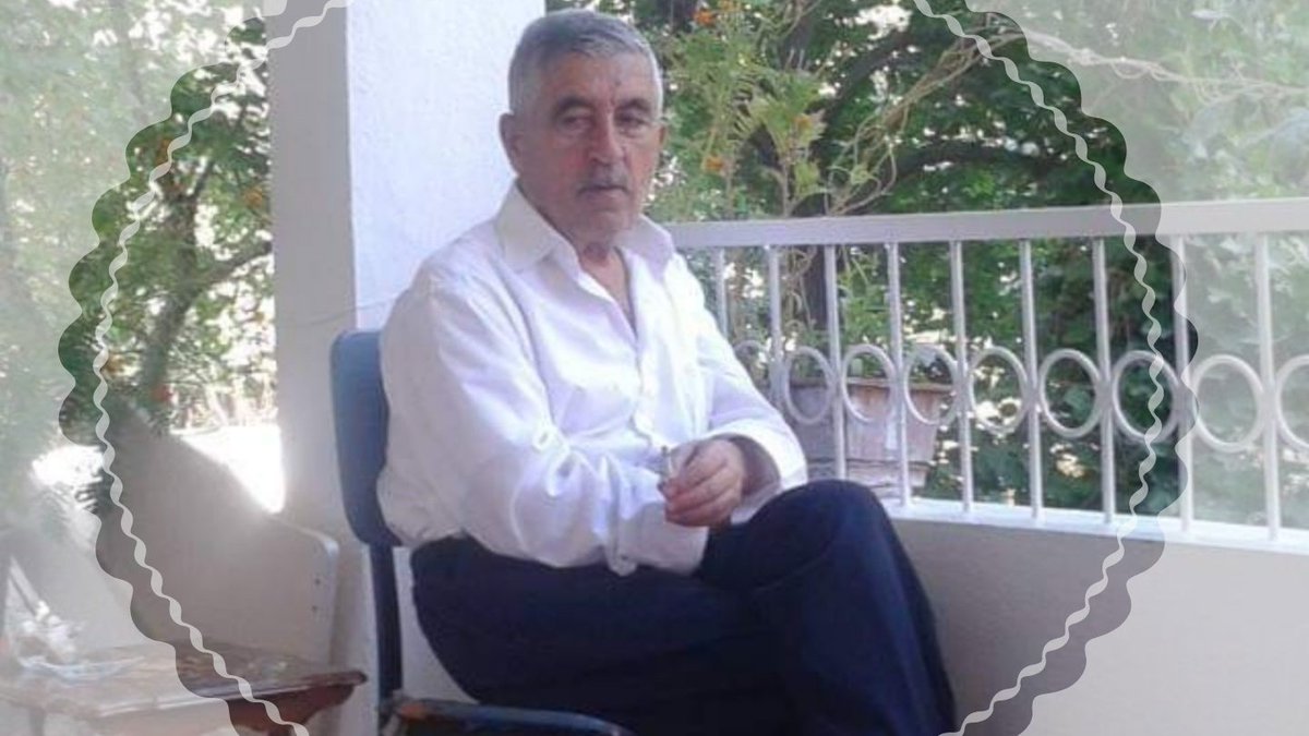 MitatTanVefaDer's tweet photo. "Unutmayın ki, dünyanın bütün kadınlarını toplasanız, anneniz kadar size sevgi ve şefkat sunamaz.
Dünyanın bütün erkekleri
bir araya gelse, babanızın
merhametine ulaşamaz."

#Baba #Anne 🥀 https://t.co/k0mEdpw5Fl