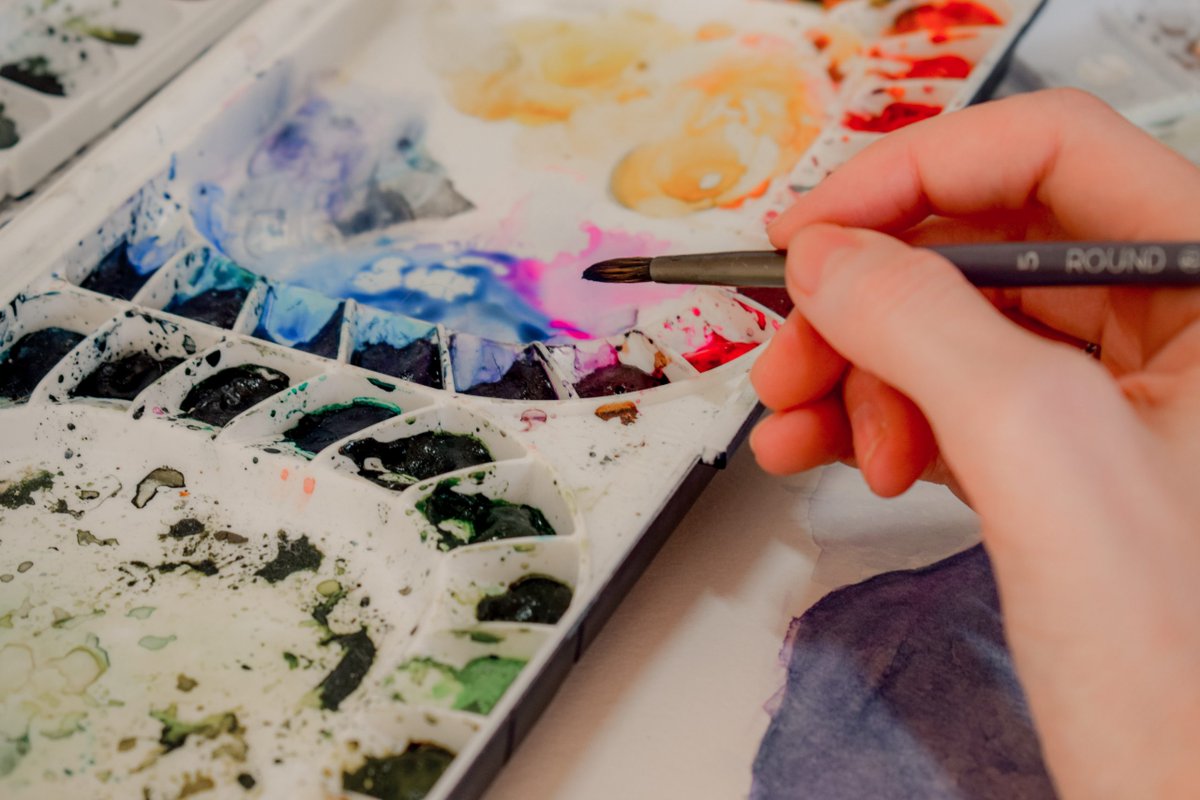 DiscussingDID's tweet photo. Art can Help You! Yes! Art Reduces Anxiety and Depression and Increases Wellbeing. Do you use art in your healing process? Does it help? Click the link to read more about the benefits of doing art. #DIDmpd #P4DIDConference #DIDartwork #ArtforHealing #PTSD
https://t.co/RcJB9lmoLI https://t.co/LC487o3hEI
