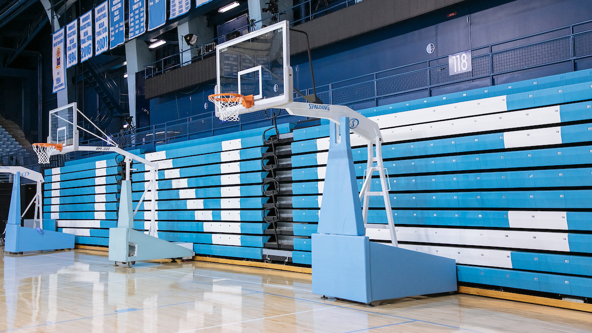 carolina_giving's tweet photo. Time to refresh your Zoom sessions! Here are a few @UNC backgrounds to brighten your day. Want more!? Head over to https://t.co/UtrdumiW20 where we add new backgrounds each week 🙌  #TarHeelsTogether https://t.co/7249fTtMgf