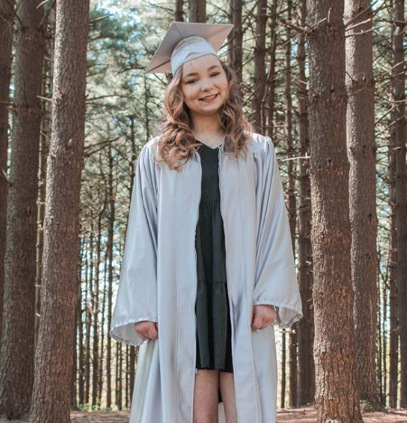 We love seeing all of the graduation photos from #AyusaClassof2020! Even if you are unable to attend a formal ceremony, you should celebrate this amazing accomplishment in your life! 💚