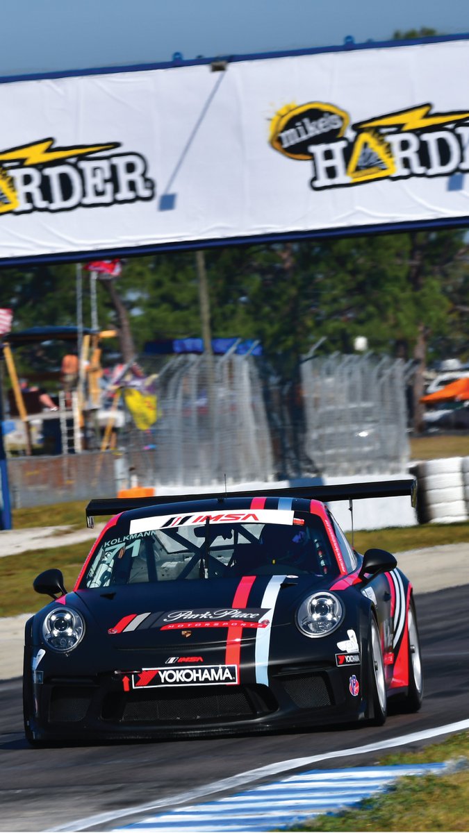 ParkPlaceRacing's tweet photo. Every day is #wallpaperwednesday when you have a photo library full of Porsche’s 🤩 We broke out a few of our very best @sebringraceway shots for you this week 👆 https://t.co/GtEGing8v0