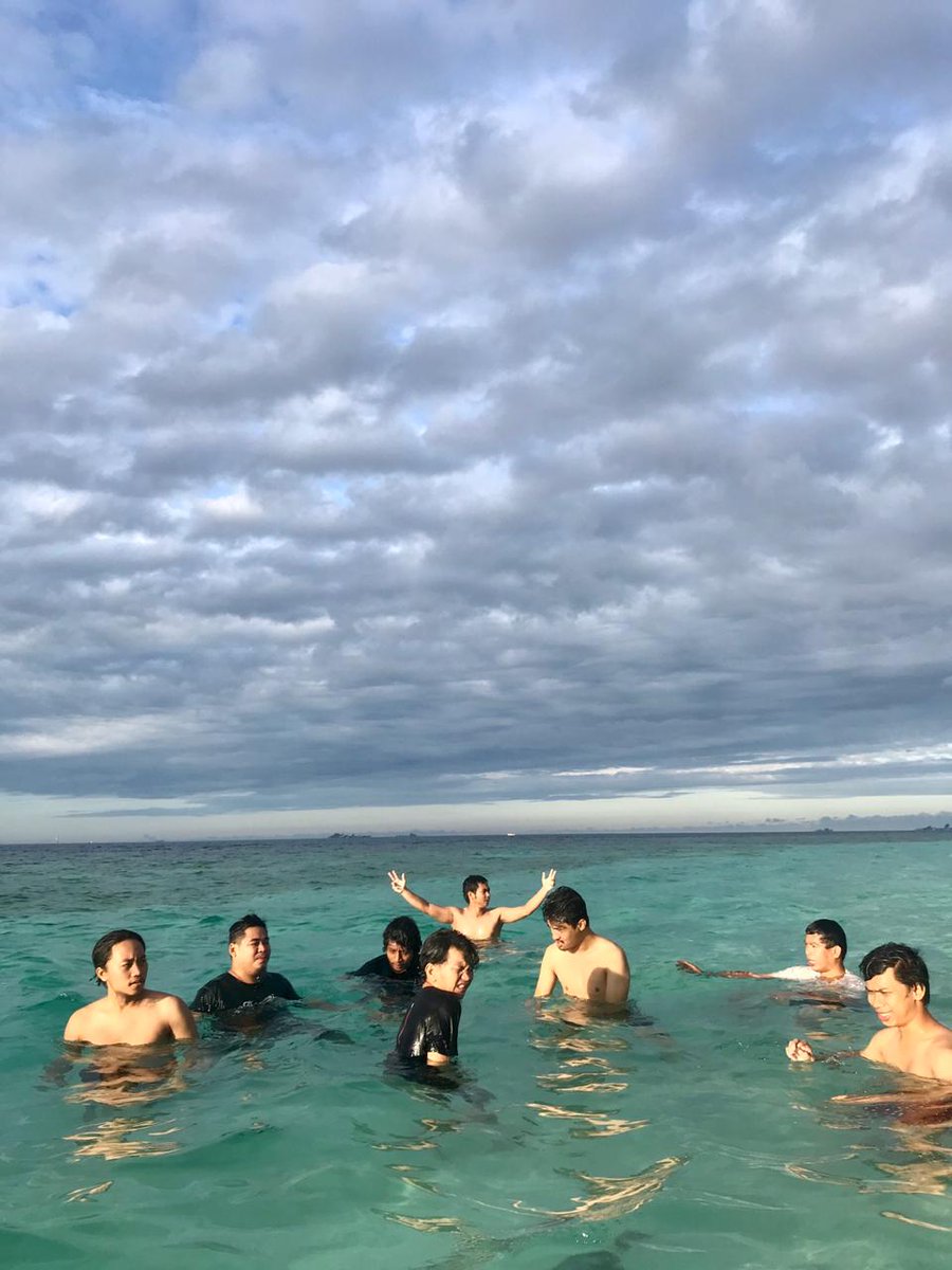 Tempat dimana hati mengadu lalu ia bertawakkal