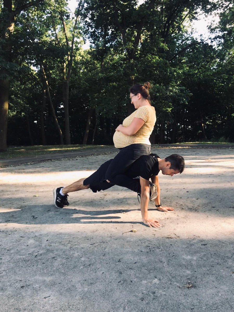 mansanna78's tweet photo. #Nextone #waitingfor #newlife #streetworkout #calisthenics #fitnessfamily #pregnant #kidgymnast #childness 
@VilleCormeilles @ingridmaupoux https://t.co/1JoHC38h9N