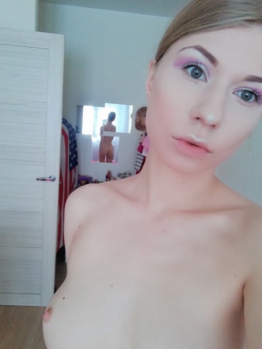 #JennyGoldy #EvaGold #boobs #naked #model https://t.co/hM0ilDu20L<a href="/tag/jennygoldy"class="tags">#JennyGoldy</a><a href="/tag/evagold"class="tags">#EvaGold</a><a href="/tag/boobs"class="tags">#boobs</a><a href="/tag/naked"class="tags">#naked</a><a href="/tag/model"class="tags">#model</a>