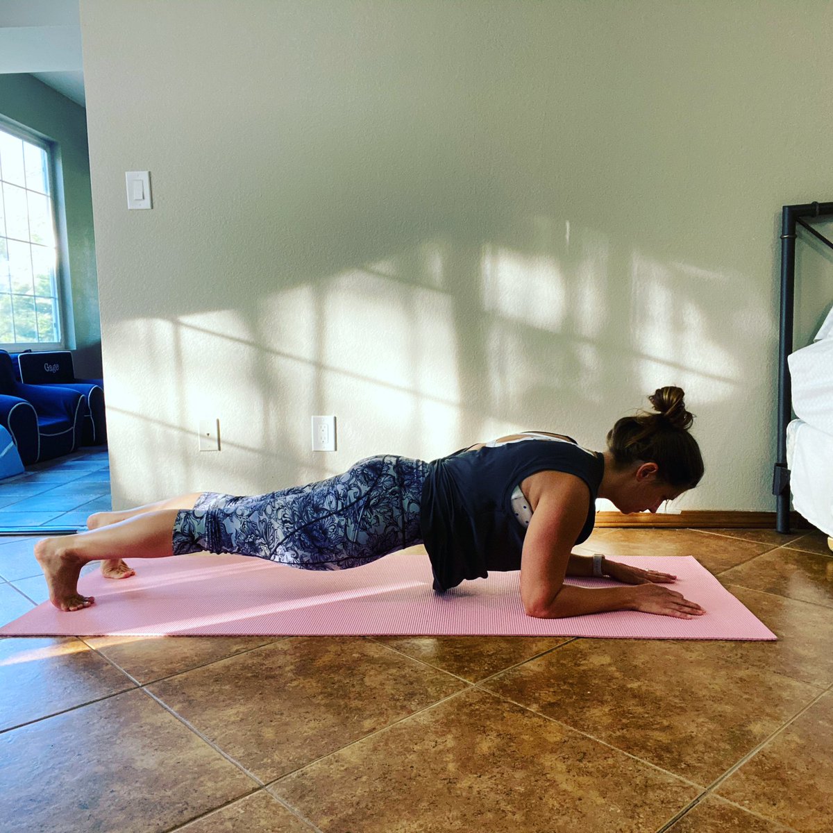 BrcaBoss's tweet photo. Plank!!!!! I am 11 weeks out from a #prophylacticmastectomy with #diepflapreconstruction.  You CAN get back to your #fitness if you put the work in!!!! #brca #brca1 #brca2 #brcapositive #mastectomystory #mastectomyjourney #mastectomyrecovery #previvor #brcaboss #unbrcable https://t.co/ZHb5FbV7fb