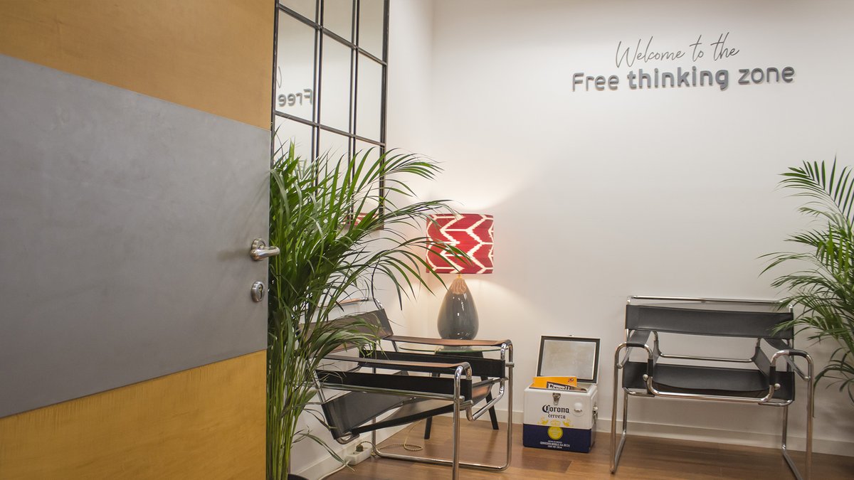 Singular_One's tweet image. 🗓75 días después el mundo ha cambiado para siempre.
Pero lo que no cambiará nunca es el deseo del equipo por superarse en cada reto.

Y este que se nos presenta no puede ser más apasionante.

Gracias por a todos por acompañarnos durante #10añosSingulares. ¡Por muchos más!