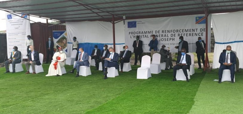 Matiti_event's tweet photo. Lancement officiellement ce mardi 26 mai 2020, des travaux de renforcement de l'hôpital Saint Joseph, par l’Agence belge de développement, @Enabel_en_RDC, grâce au financement de l'Union européenne @UEenRDC 

#matitievent #kinshasa #event #acferdc #congolais #event #fournisseurs https://t.co/LXmVs7szys