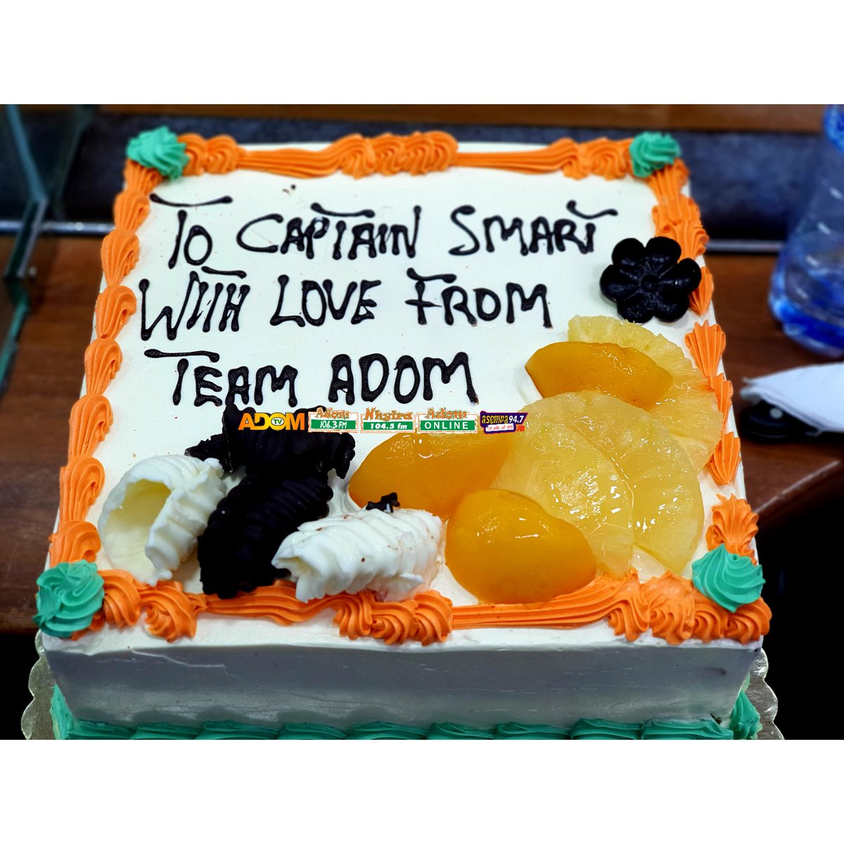 Adom1063fm's tweet photo. Captain Smart's send off on Dwaso Nsem. All the best Captain💪 @Captainsmartgh #SendOffCake🎂 https://t.co/zW3u2T5Pn2