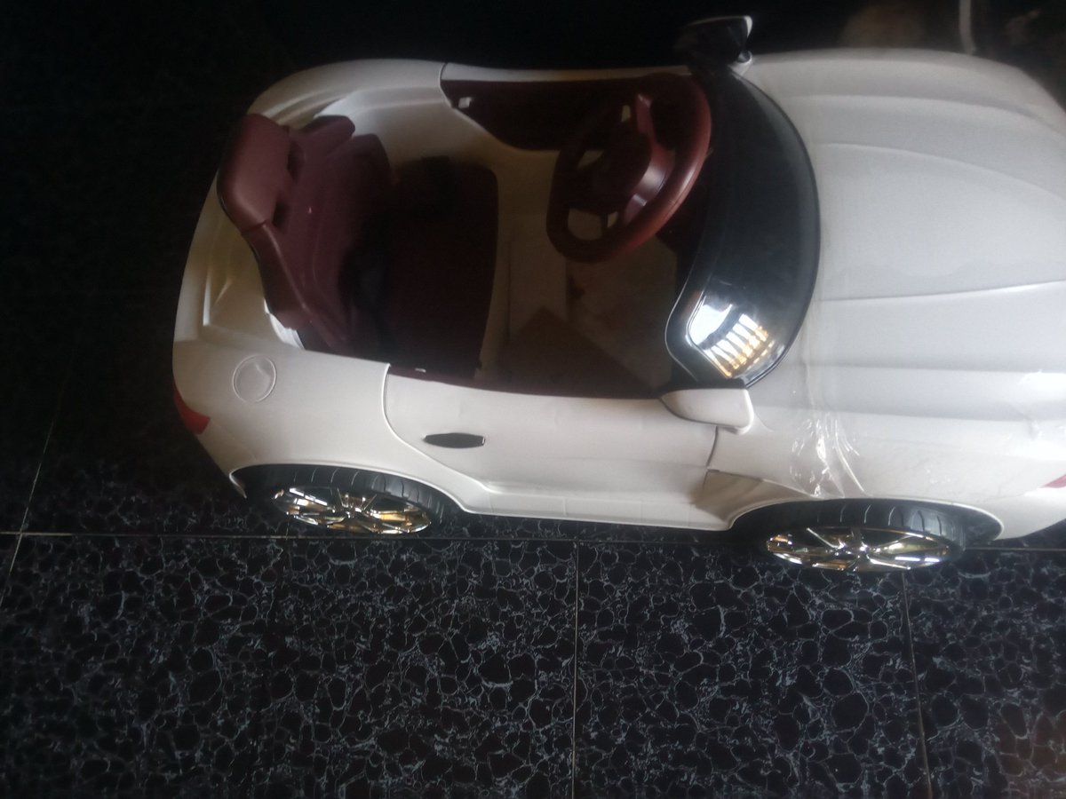 pinamartng's tweet photo. Let us help you make the special days of your kids and wards a worthwhile experience.

Customized BMW 7 series for NELLY delivered to Ogun state.

Your baby can have one.
https://t.co/KIrBeXvhni

#ensuringsmiles #ChildrensDay2020 https://t.co/ROYyuIBEtK