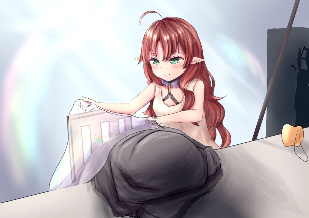 先日うちで初の昇進2になったテンニンカちゃんです
CEOに上級エリートのタグを消されてふて寝しているドクターに優しく旗をかけてくれているところです
#アークナイツ #明日方舟 