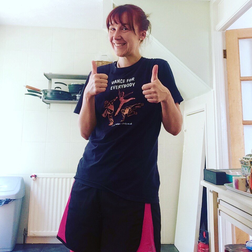 victoriafeltham's tweet photo. Amazing Pop Dance class with the 7-10 age group! Well done all of you. Thanks for joining me in my kitchen studio, haha ๐ x #dance #danceclassonline #danceclasses #danceclassesforkids #kitchendance #kitchendanceparty #zoom #zoommeeting #zoomlife https://t.co/FazqvAlXKn