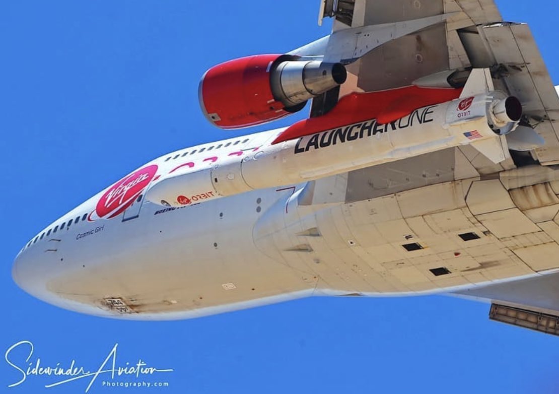 MissionDrones's tweet photo. @Virgin_Orbit What's the story behind the US flag ? ☹️ - Please send The British flag into space on the next launch @virgingroup @richardbranson &amp; @SpaceCornwall = 🇬🇧 #sidewinder #virgin #virginorbit #space #SpaceX #boeing #RollsRoyce #747 #jumbojet #boeing747 #uk #LauncherOne https://t.co/QAhZWum6ZO