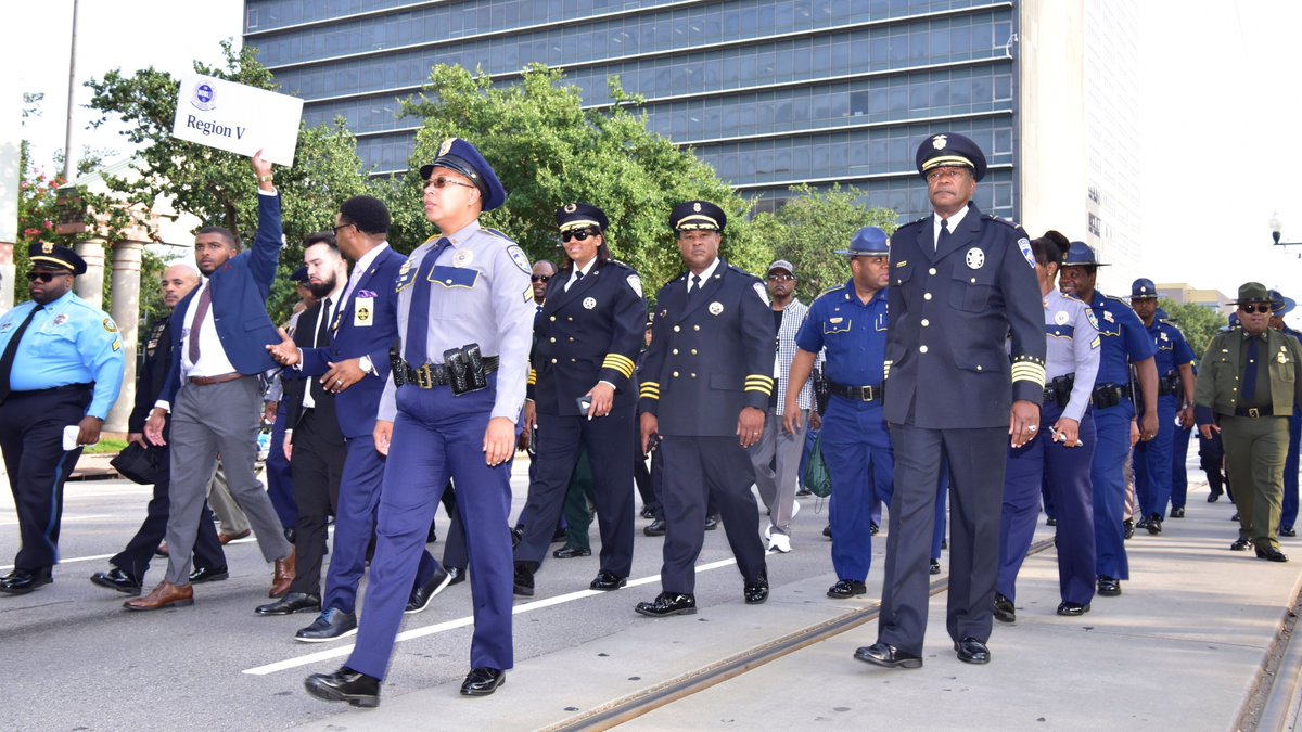 “We must hold our officers accountable to protect our communities and each other from danger. NOBLE and law enforcement agencies across the country are left to ask, how do we collectively strengthen public trust, when trust in fact has been breached?”

conta.cc/36wdawH
