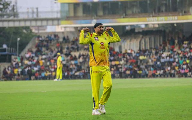 The Both Spinners Took Out Rcb To 127... Both Harbhajan [2-22(4)] And Jadeja [3-18(4)] Dismissed RCB's Big Guns And Restricts Rcb To A Low Score...