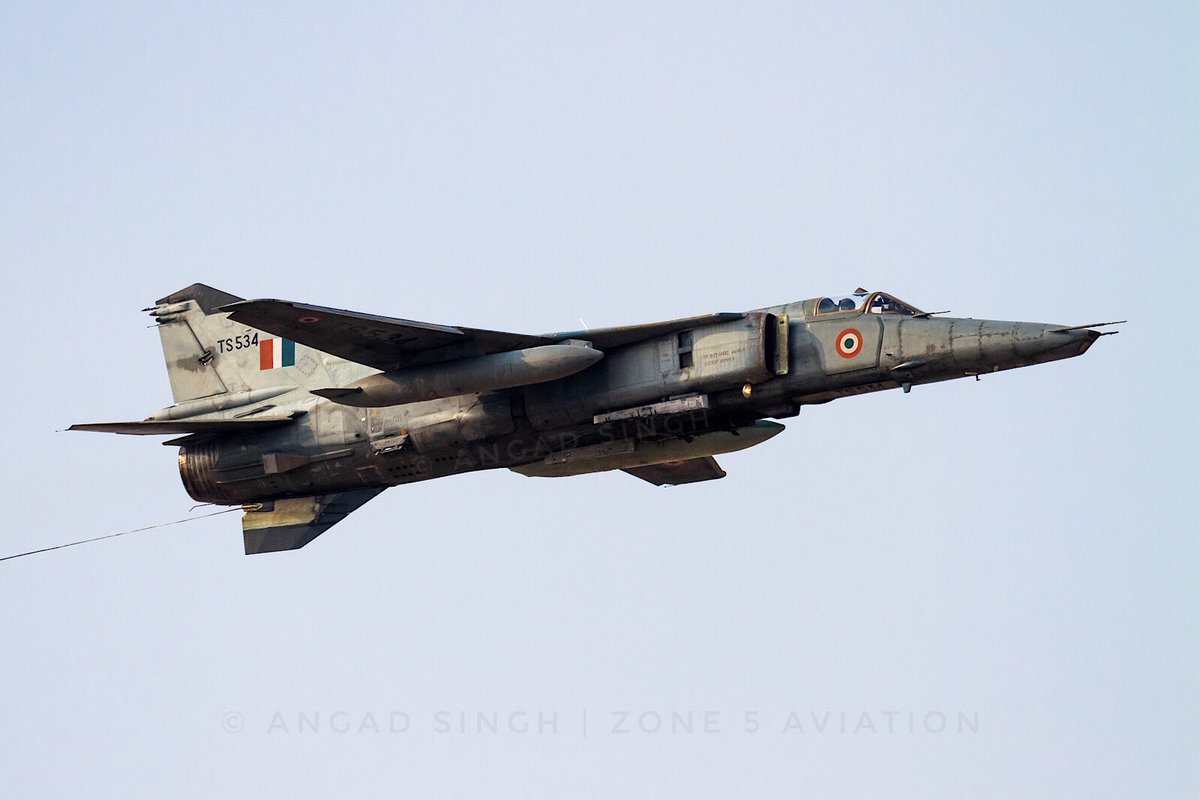 The old and the new. 18 Sqn “Flying Bullets” last flew the MiG-27ML Flogger (aka “Bahadur”), received its first  @HALHQBLR Tejas LCA today.