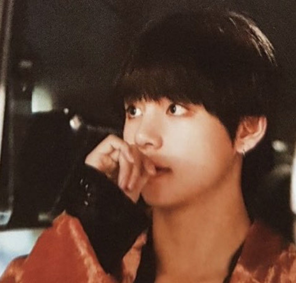 ― taehyung going  a thread;